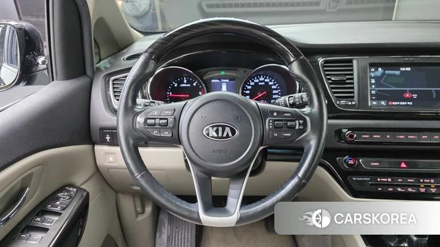 Kia The New Carnival 2018 Серый из Кореи, фото 3