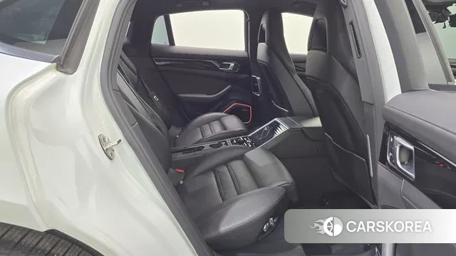 Porsche Panamera (971) 2018 Белый из Кореи, фото 3