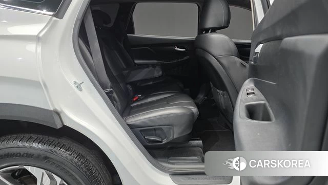 Hyundai The New Santa Fe 2021 Белый из Кореи, фото 3