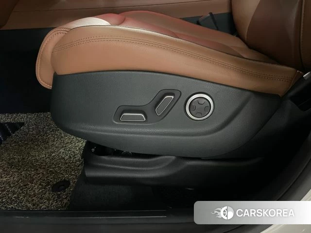 Genesis GV70 2021 Белый из Кореи, фото 3