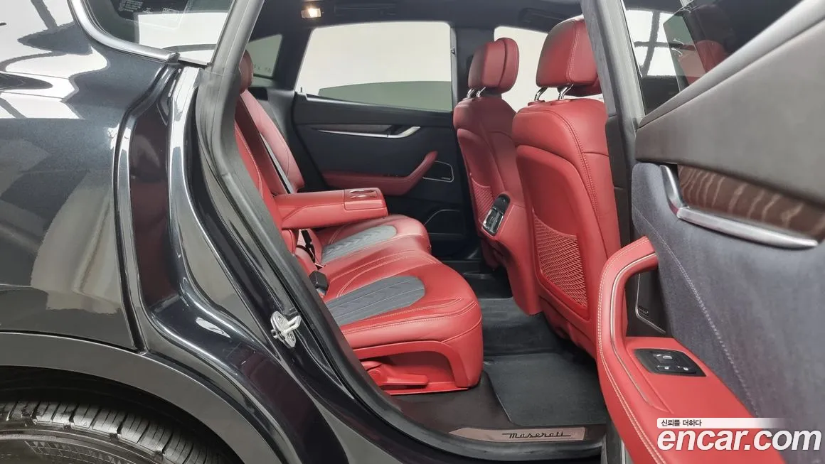 Maserati Levante 2019 Черный из Кореи, фото 3