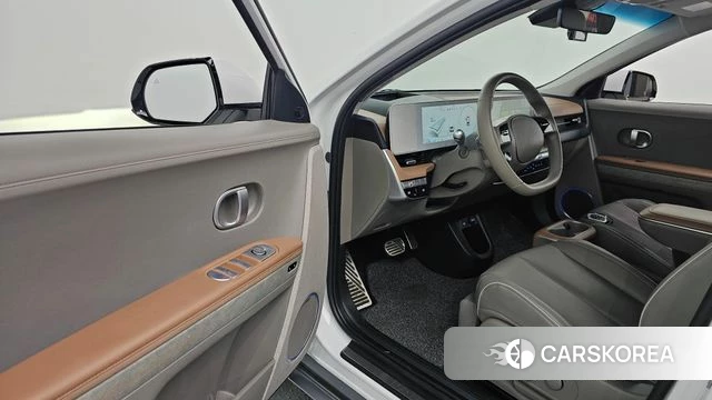 Hyundai Ionic 5 2022 Белый из Кореи, фото 3