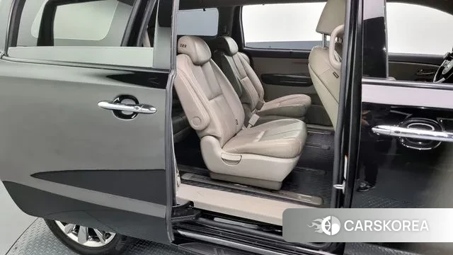 Kia The New Carnival id 3661272 из Кореи 3