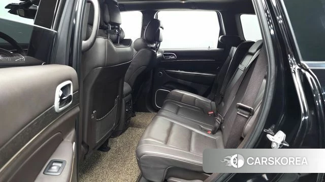 Jeep Grand Cherokee 2018 Черный из Кореи, фото 3