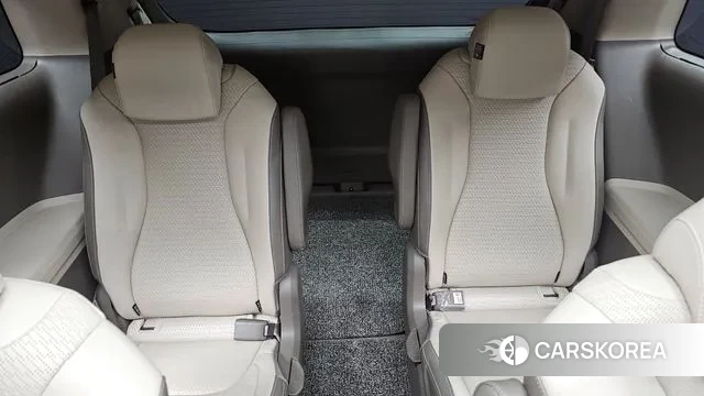 Kia Carnival 4th generation 2022 Белый из Кореи, фото 3