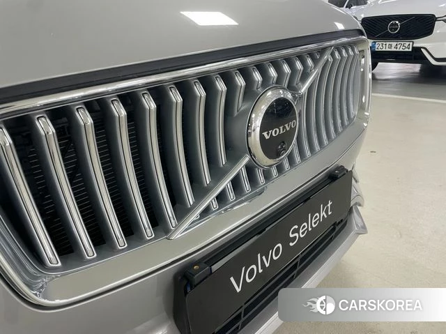 Volvo XC90 second Generation 2025 Серебристо-серый из Кореи, фото 3