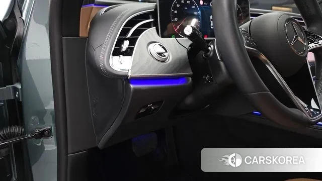 Mercedes-Benz E-Class W214 2025 Небесно-голубой из Кореи, фото 3