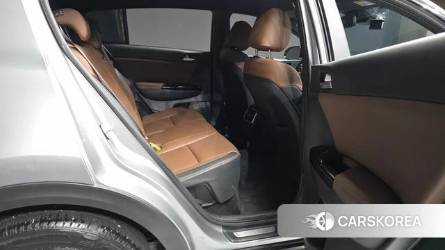 Kia Sportage The Bold 2020 Серебристо-серый из Кореи, фото 3