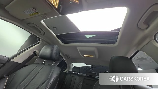 BMW 5 Series (G30) 2018 Серый из Кореи, фото 3