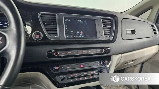 Kia The New Carnival 2018 Белый из Кореи, фото 3