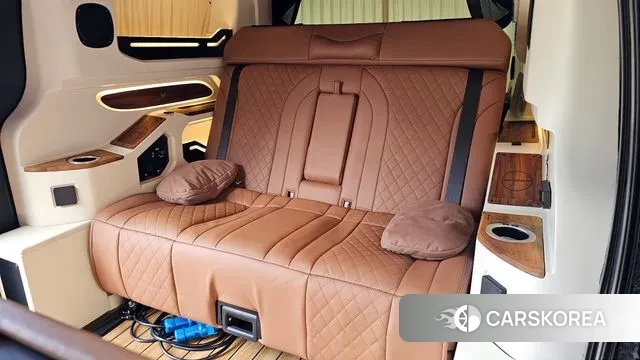 Hyundai Staria 2023 Черный из Кореи, фото 3