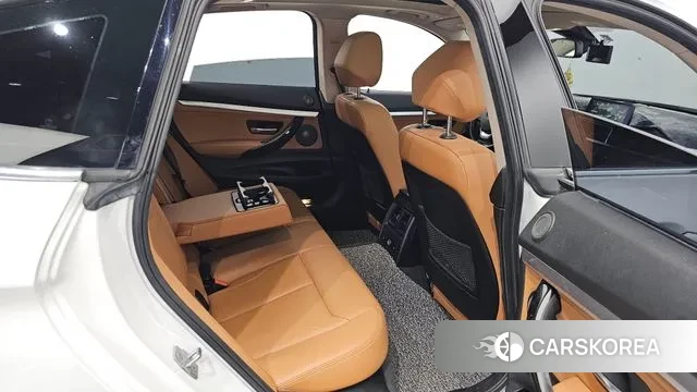 BMW 3 Series GT (F34) 2019 Белый из Кореи, фото 3