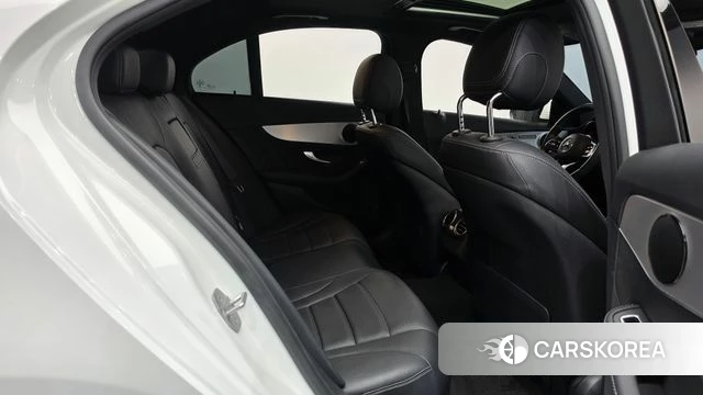 Mercedes-Benz C-Class W205 2021 Белый из Кореи, фото 3