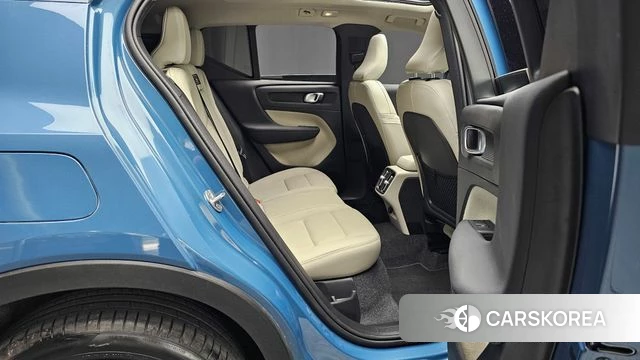Volvo XC40 2024 Синий из Кореи, фото 3
