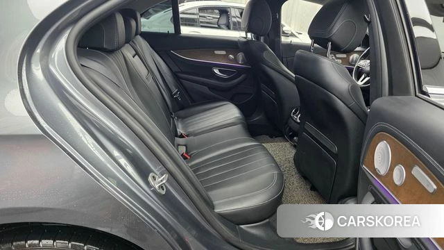Mercedes-Benz E-Class W213 2020 Серый из Кореи, фото 3