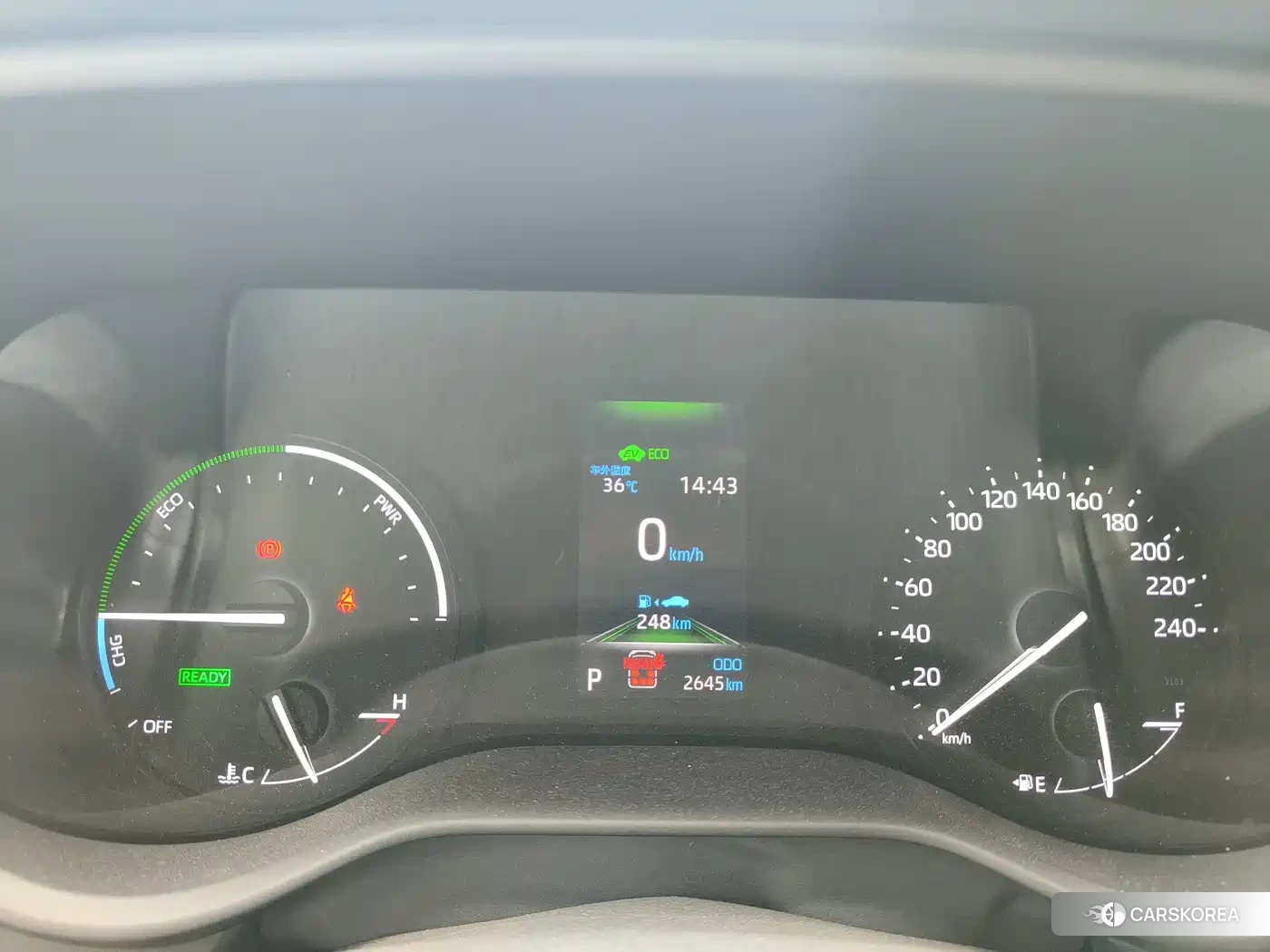 Toyota Sienna 2026 Черный из Китая, фото 3