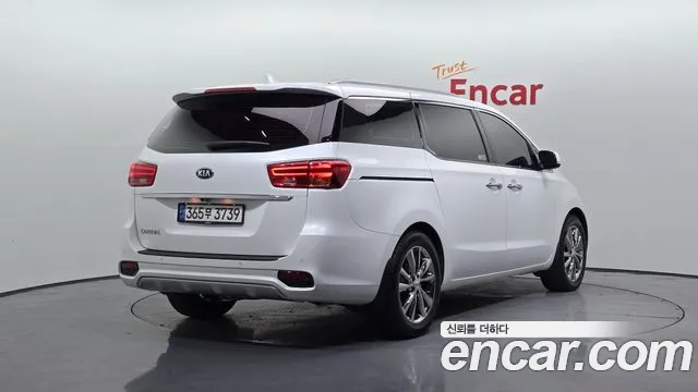 Kia The New Carnival id 2660978 из Кореи 3