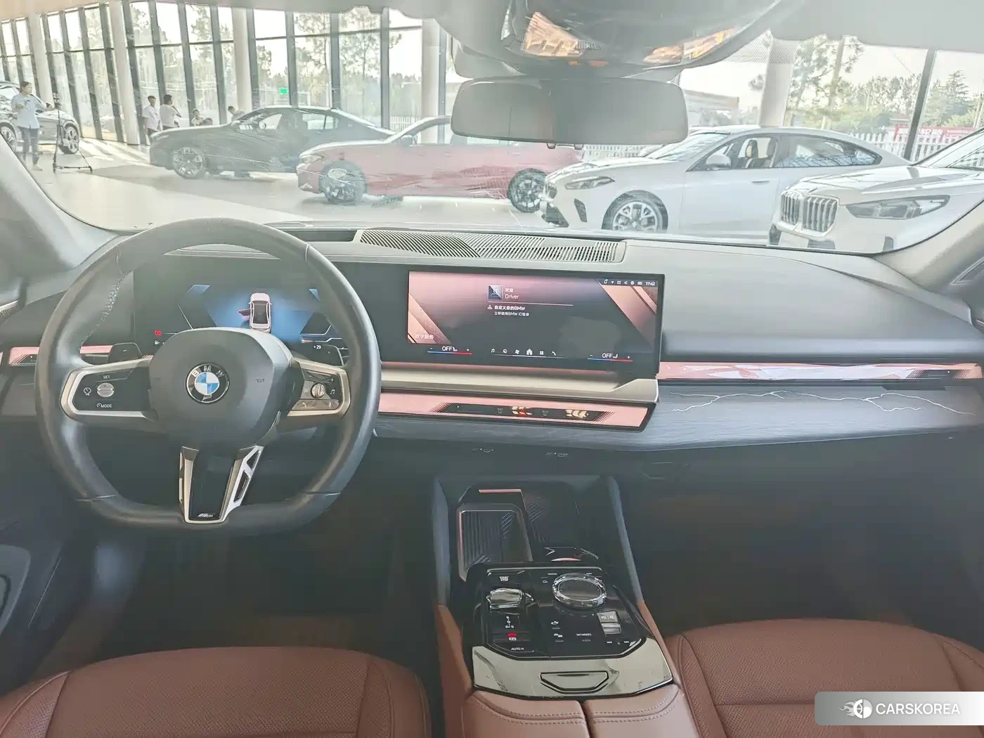 BMW 5 series 2025 Белый из Китая, фото 3