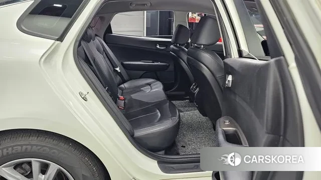 Kia The New K5 2nd generation 2018 Белый из Кореи, фото 3