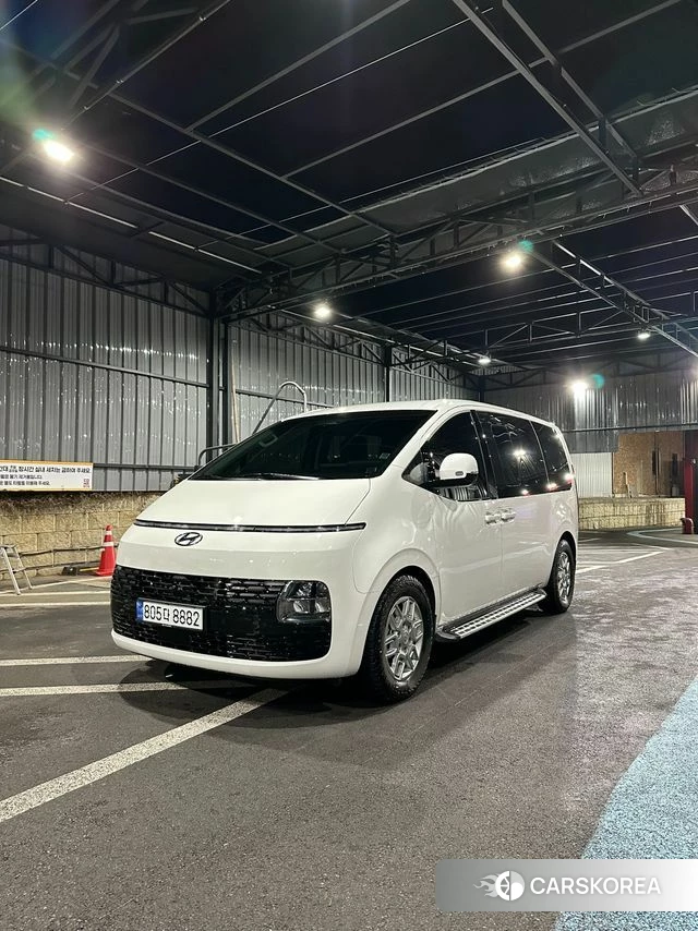 Hyundai Staria 2024 Белый из Кореи, фото 3