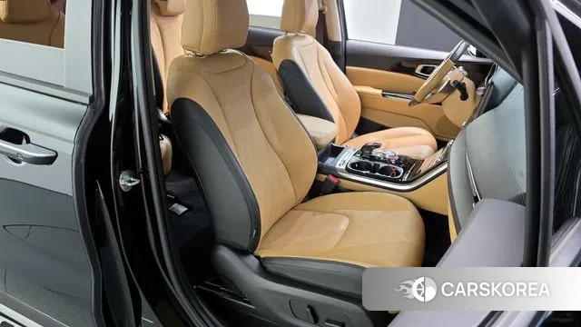 Kia Carnival 4th generation 2022 Черный из Кореи, фото 3