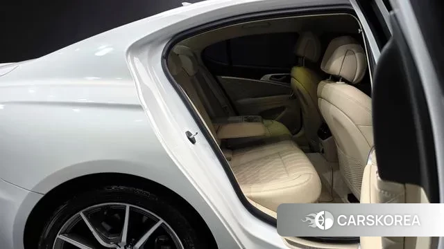 Genesis The New G70 2022 Белый из Кореи, фото 3