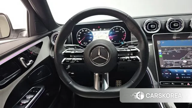 Mercedes-Benz C-Class W206 2023 Белый из Кореи, фото 3