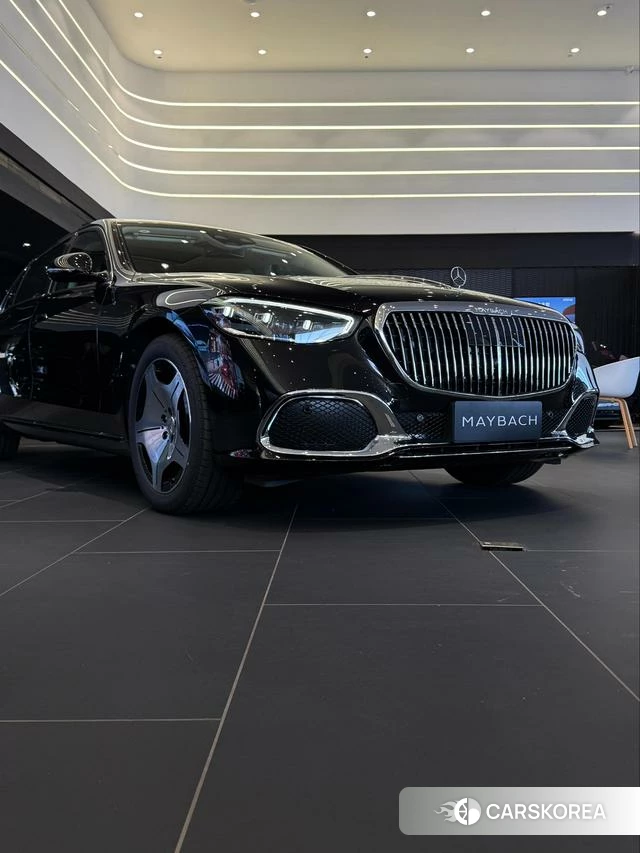 Mercedes-Benz Maybach S-class 2026 Черный из Китая, фото 3