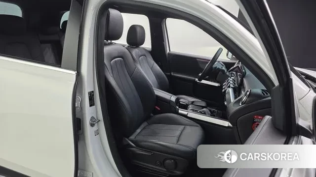 Mercedes-Benz GLB-Class X247 2022 Белый из Кореи, фото 3