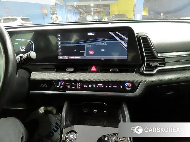 Kia Sportage 5th Generation Hybrid 2022 Серебристо-серый из Кореи, фото 3