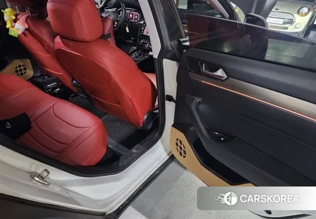 Volkswagen Arteon 2020 Белый из Кореи, фото 3