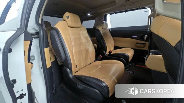 Kia Carnival 4th generation 2021 Белый из Кореи, фото 3