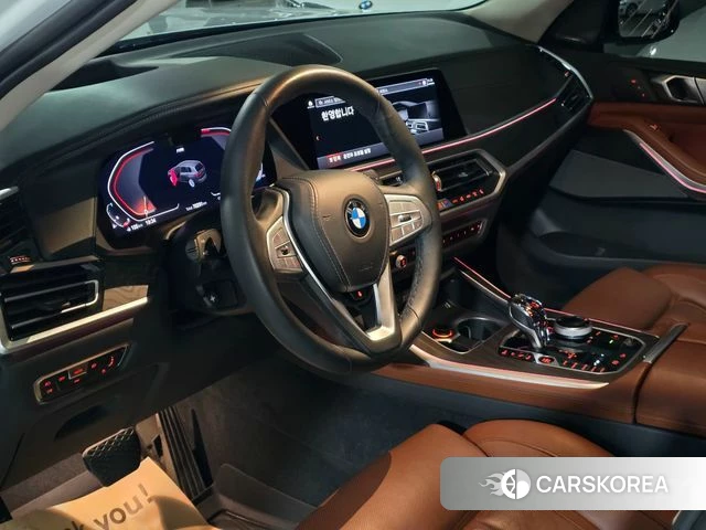 BMW X7 (G07) 2022 Белый из Кореи, фото 3