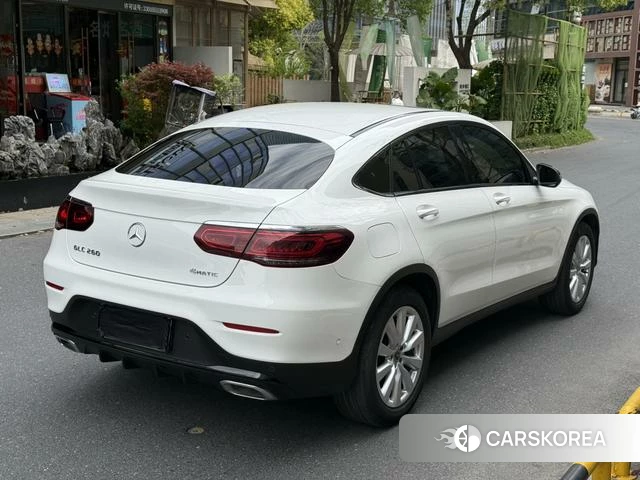 Mercedes-Benz GLC Coupe 2021 Белый из Китая, фото 3
