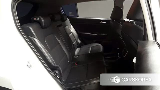 Kia Sportage The Bold 2018 Белый из Кореи, фото 3