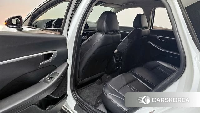 Hyundai Sonata (DN8) 2022 Белый из Кореи, фото 3