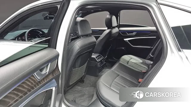 Audi A6 (C8) 2022 Белый из Кореи, фото 3