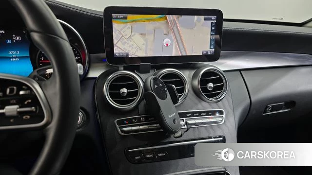 Mercedes-Benz C-Class W205 2019 Белый из Кореи, фото 3