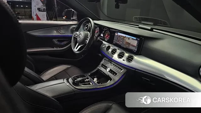 Mercedes-Benz E-Class W213 2020 Серый из Кореи, фото 3