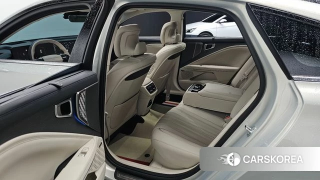 Kia The New K8 Hybrid 2025 Серебристо-серый из Кореи, фото 3