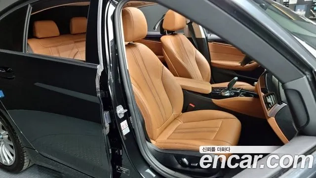 BMW 5 Series (G30) 2020 Черный из Кореи, фото 3