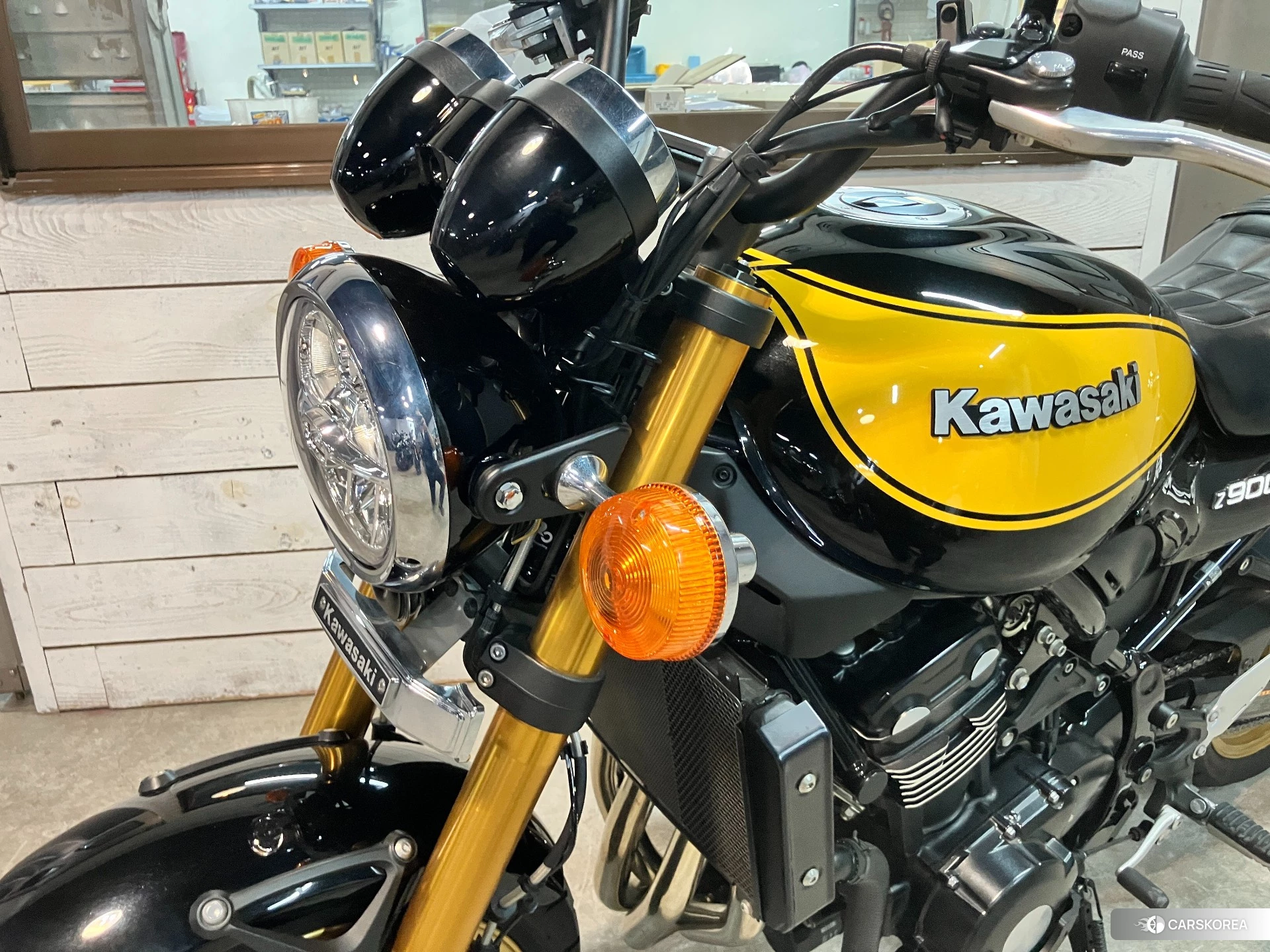 Проданный Kawasaki Z900RS 2023 из Японии