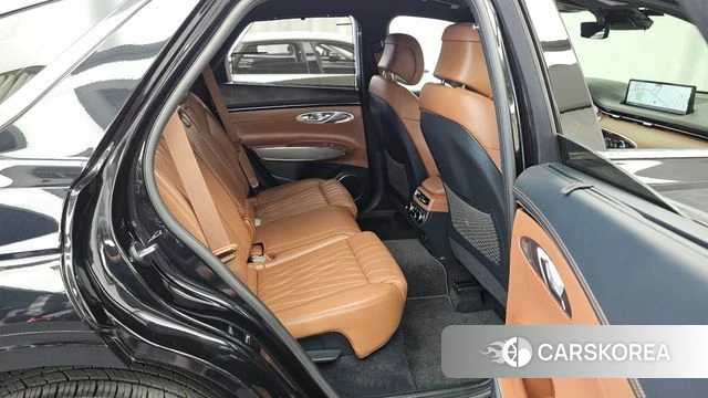 Genesis GV70 2023 Черный из Кореи, фото 3