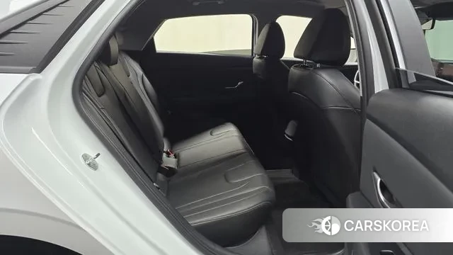 Hyundai Avante (CN7) 2022 Белый из Кореи, фото 3