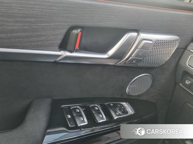 Kia Mohave Master 2023 Черный из Кореи, фото 3
