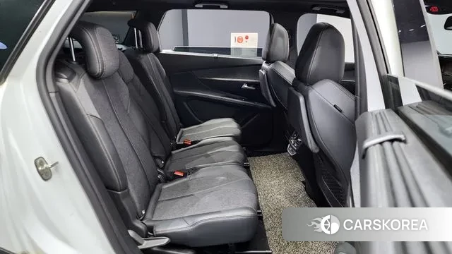 Peugeot 5008 second generation 2020 Белый из Кореи, фото 3