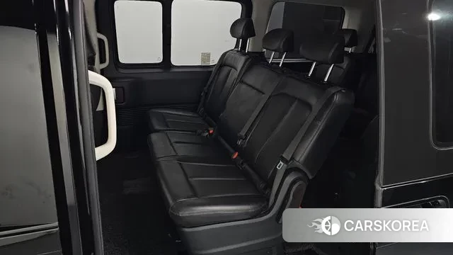 Hyundai Staria 2022 Черный из Кореи, фото 3