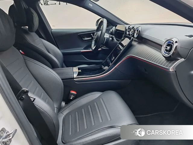 Mercedes-Benz Class C 2024 Белый из Китая, фото 3