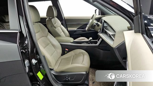 Ssangyong Torres 2023 Черный из Кореи, фото 3