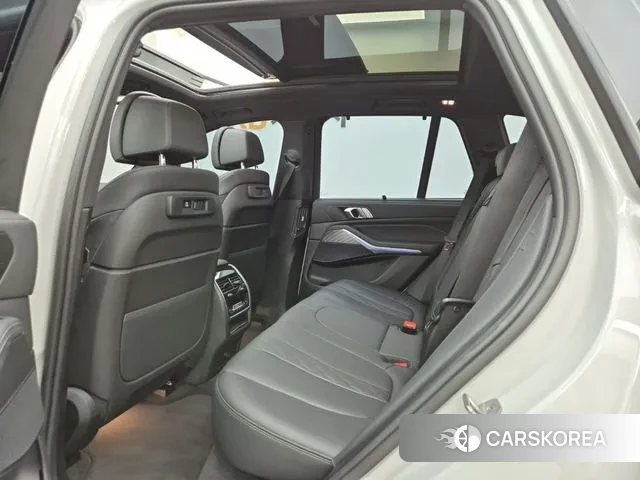 BMW X5 (G05) 2022 Белый из Кореи, фото 3